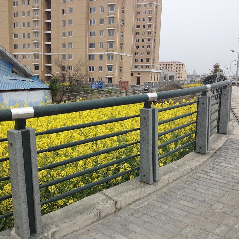 Road Safety Guardrail manufacturers