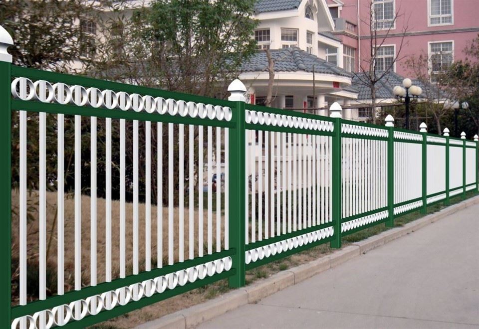 Standard Galvanised Steel Guardrail manufacturers